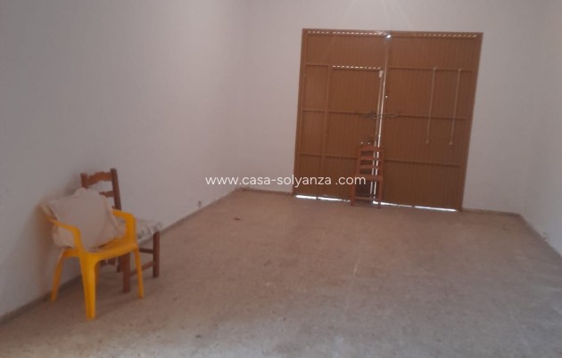 Herverkoop - Villa - San Isidro