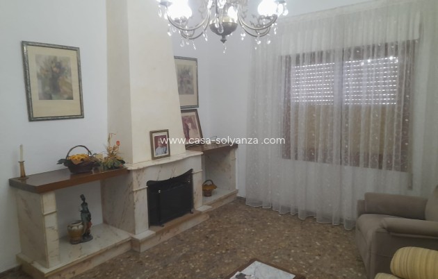 Herverkoop - Villa - San Isidro