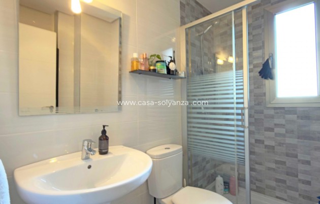 Reventa - Apartamento / piso - Orihuela Costa - Los Dolses