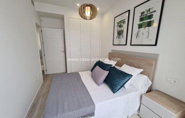 Neue Gebäude - Stadthaus - Avileses