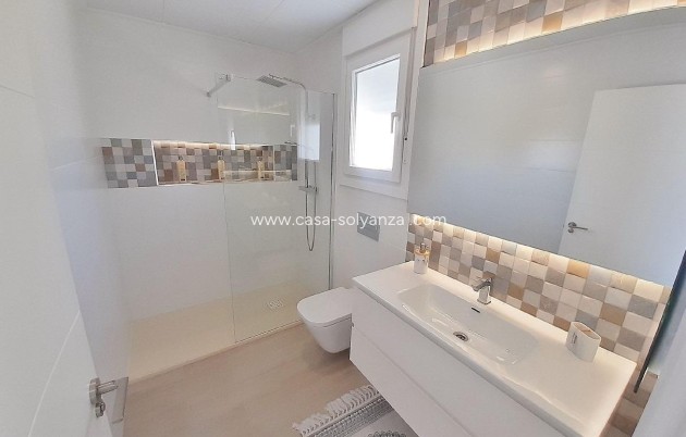 Neue Gebäude - Stadthaus - Avileses