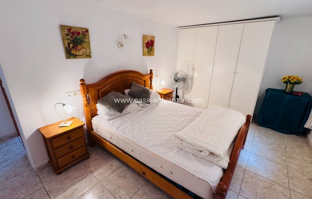 Resale - Villa - Algorfa