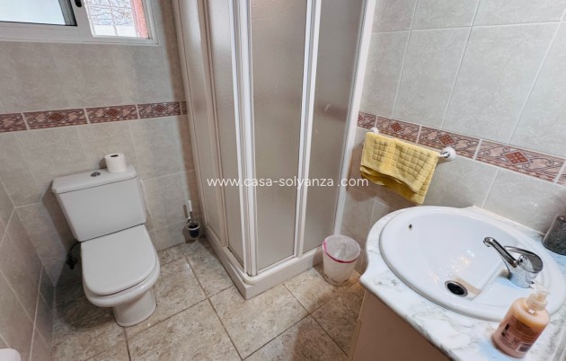 Resale - Villa - Algorfa