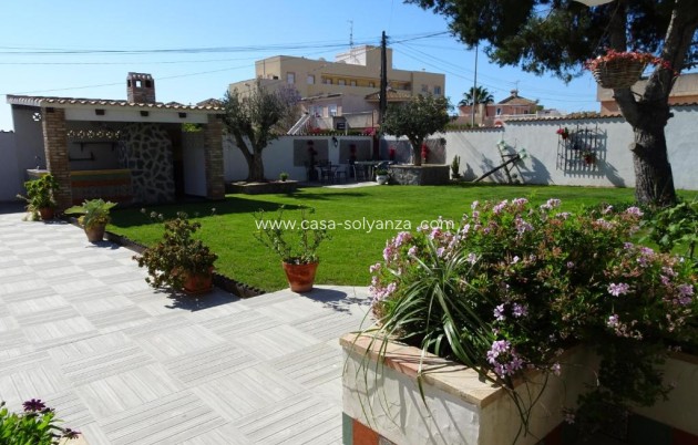 Resale - Villa - Orihuela Costa - Costa Blanca