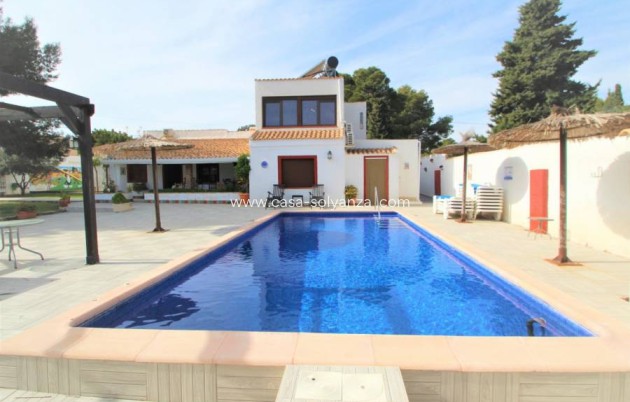 Resale - Villa - Orihuela Costa - Costa Blanca