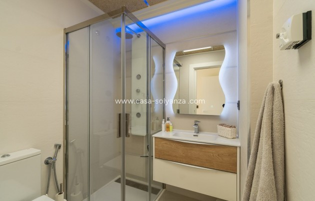 Resale - Apartment / flat - Orihuela Costa - Costa Blanca