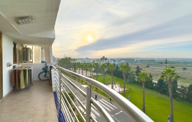 Resale - Apartment / flat - Torrevieja - La veleta