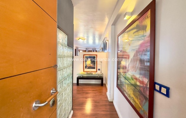 Resale - Apartment / flat - Torrevieja - La veleta