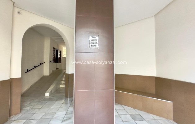 Resale - Apartment / flat - Torrevieja - La veleta