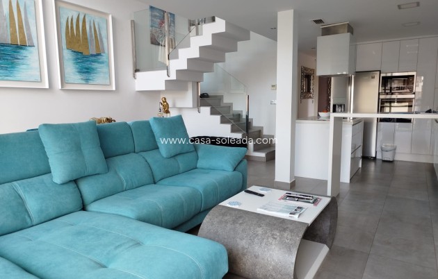 Herverkoop - Villa - Orihuela Costa - Costa Blanca