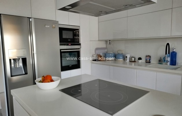 Herverkoop - Villa - Orihuela Costa - Costa Blanca