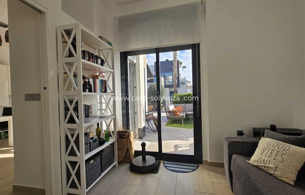 Resale - Villa - Orihuela Costa - Costa Blanca