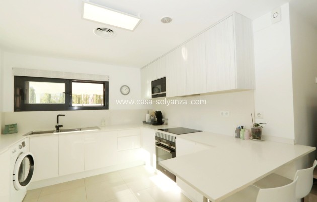 Resale - Villa - La Nucía - Costa Blanca