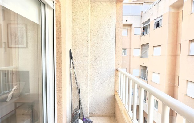 Resale - Apartment / flat - Torrevieja - Center