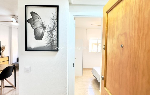 Resale - Apartment / flat - Torrevieja - Center