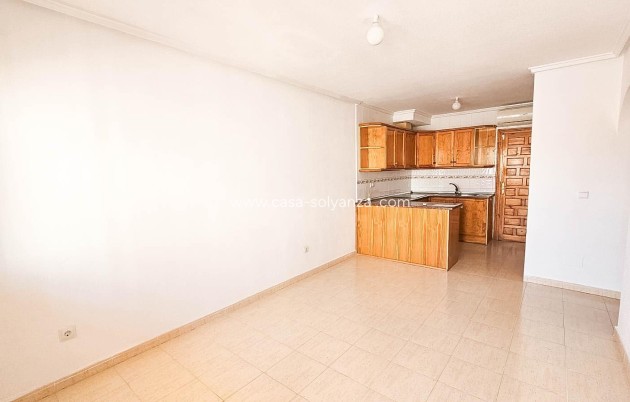 Resale - Apartment / flat - Orihuela Costa - La Florida