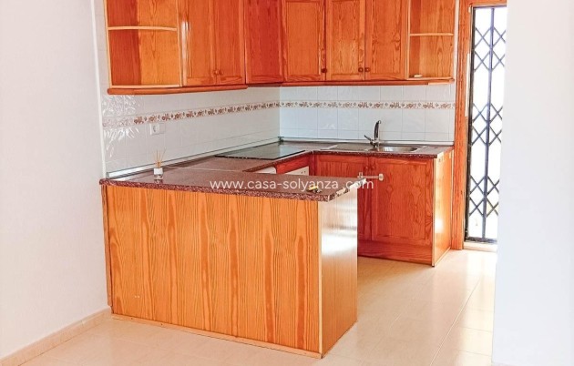 Resale - Apartment / flat - Orihuela Costa - La Florida