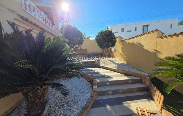 Resale - Villa - Orihuela Costa - Villamartín