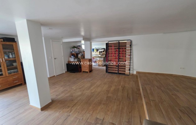 Resale - Villa - Orihuela Costa - Villamartín