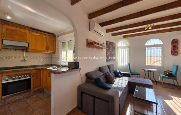 Resale - Villa - Orihuela Costa - Villamartín