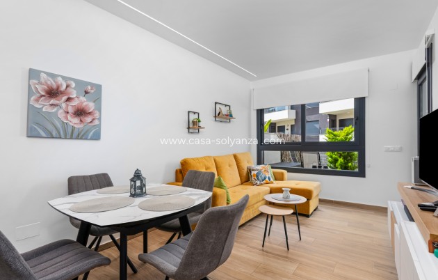 Reventa - Apartamento / piso - Villamartin - Costa Blanca