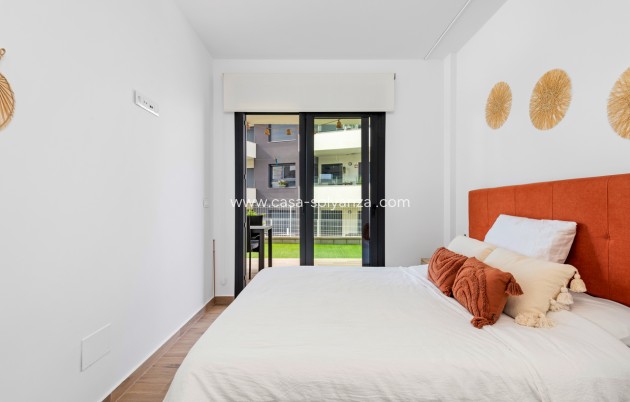 Reventa - Apartamento / piso - Villamartin - Costa Blanca