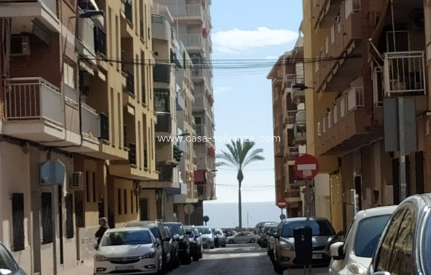 Wiederverkauf - Wohnung - Torrevieja - Center
