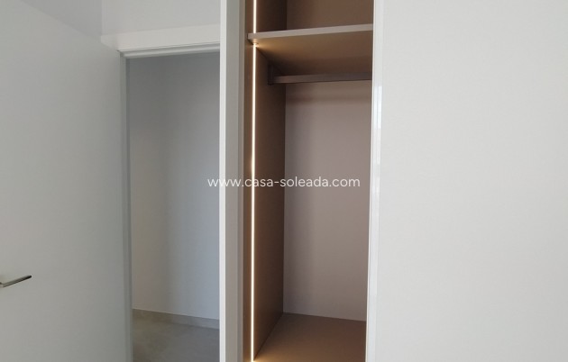 Wiederverkauf - Wohnung - Torrevieja - Center