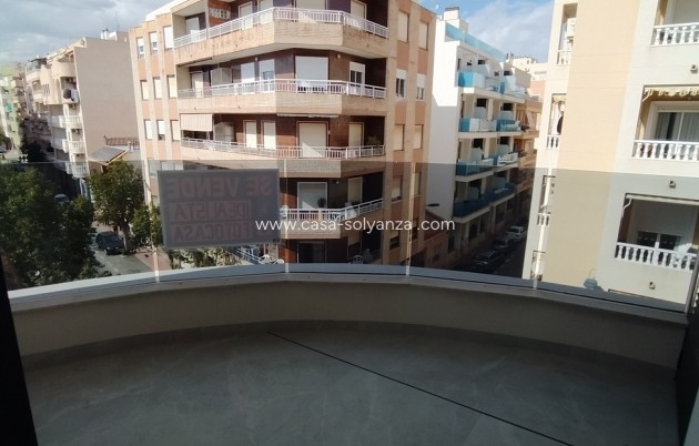 Wiederverkauf - Wohnung - Torrevieja - Center