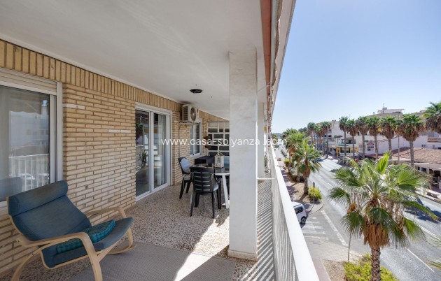 Resale - Apartment / flat - Torrevieja - Playa De Los Naufragos