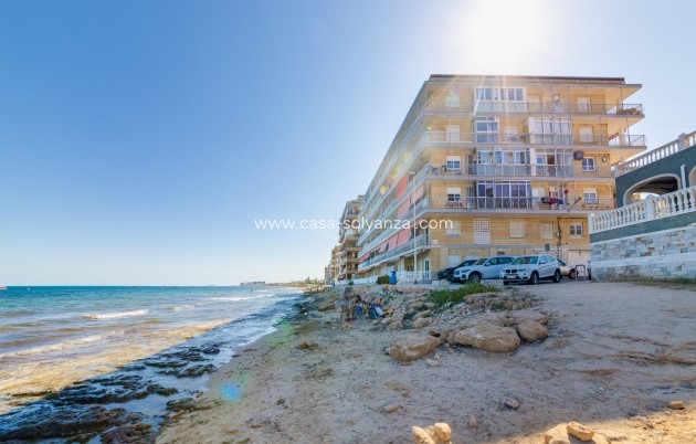 Resale - Apartment / flat - Torrevieja - Playa De Los Naufragos