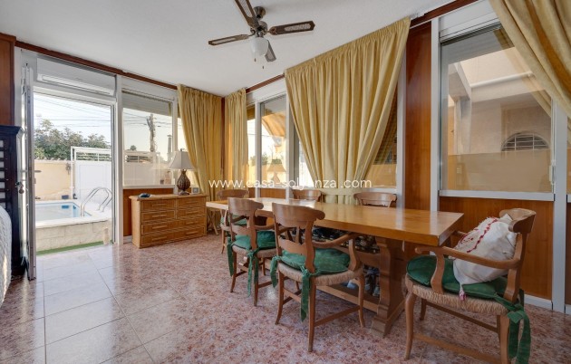 Resale - Townhouse - Torrevieja - La Siesta