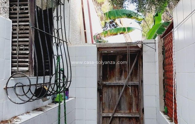 Resale - Villa - Orihuela Costa - Punta Prima