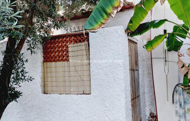 Resale - Villa - Orihuela Costa - Punta Prima