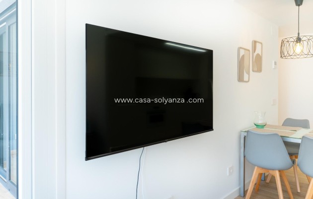 Resale - Apartment / flat - Torrevieja - Punta Prima