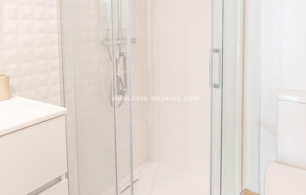 Resale - Apartment / flat - Torrevieja - Punta Prima