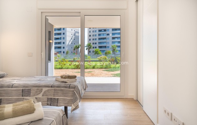 Resale - Apartment / flat - Torrevieja - Punta Prima