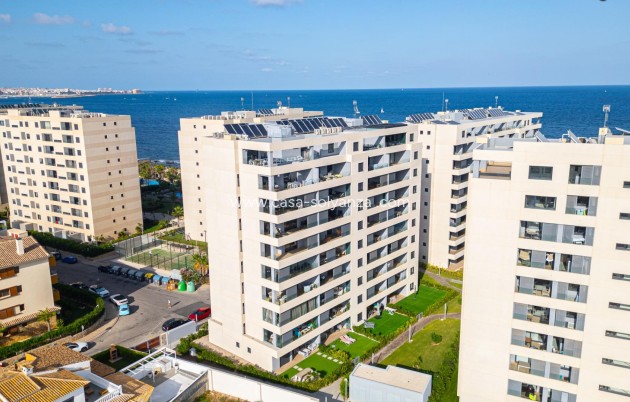 Resale - Apartment / flat - Torrevieja - Punta Prima