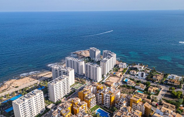 Resale - Apartment / flat - Torrevieja - Punta Prima
