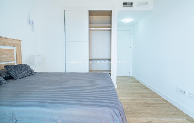 Resale - Apartment / flat - Torrevieja - Punta Prima