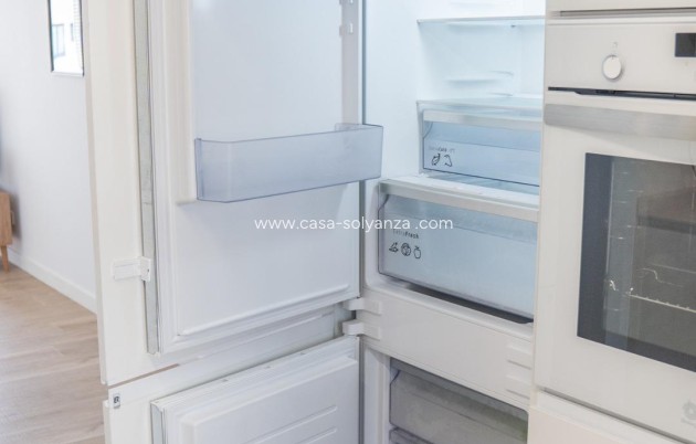 Resale - Apartment / flat - Torrevieja - Punta Prima