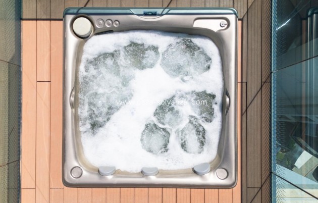 Resale - Apartment / flat - Torrevieja - Punta Prima