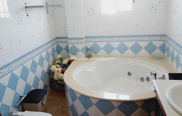 Revente - Villa - Torrevieja - BAÑOS DE EUROPA LAS TORRETAS