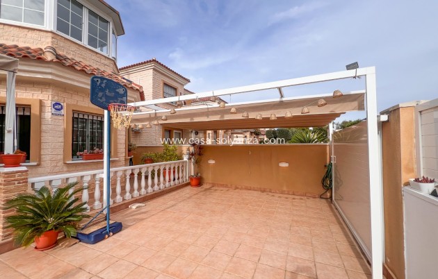 Resale - Villa - Detached - Guardamar del Segura - El Raso