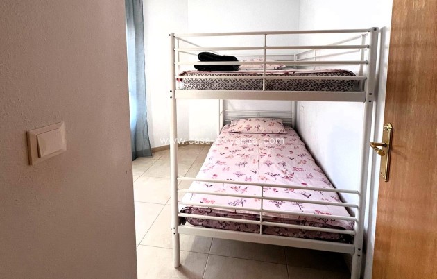 Resale - Apartment / flat - Torrevieja - Playa de los Locos