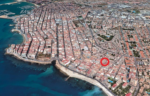 Resale - Apartment / flat - Torrevieja - Playa de los Locos