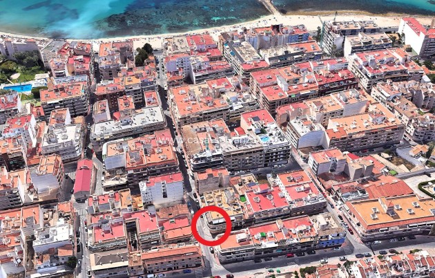 Resale - Apartment / flat - Torrevieja - Playa de los Locos