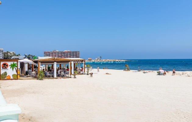Resale - Apartment / flat - Torrevieja - Playa de los Locos
