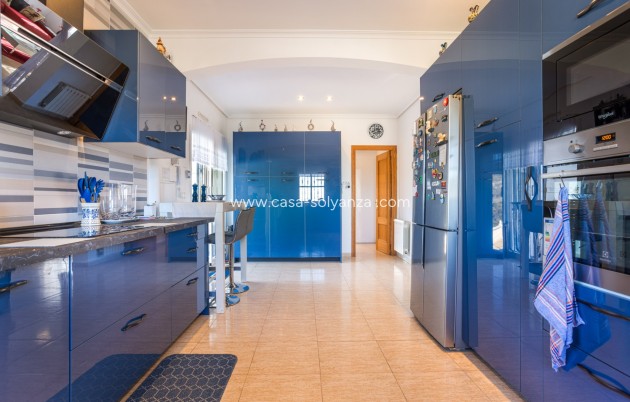 Resale - Country Property/Finca - La Zarza - Inland