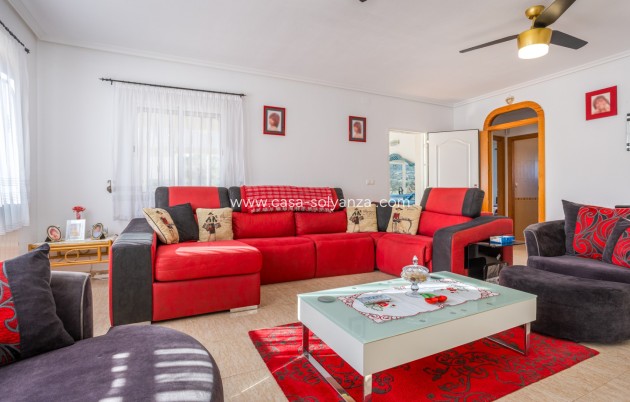 Resale - Country Property/Finca - La Zarza - Inland